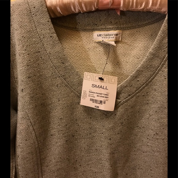 LIZ Claiborne Weekend NWT  KANGAROO POCKET TUNIC - Picture 4 of 8